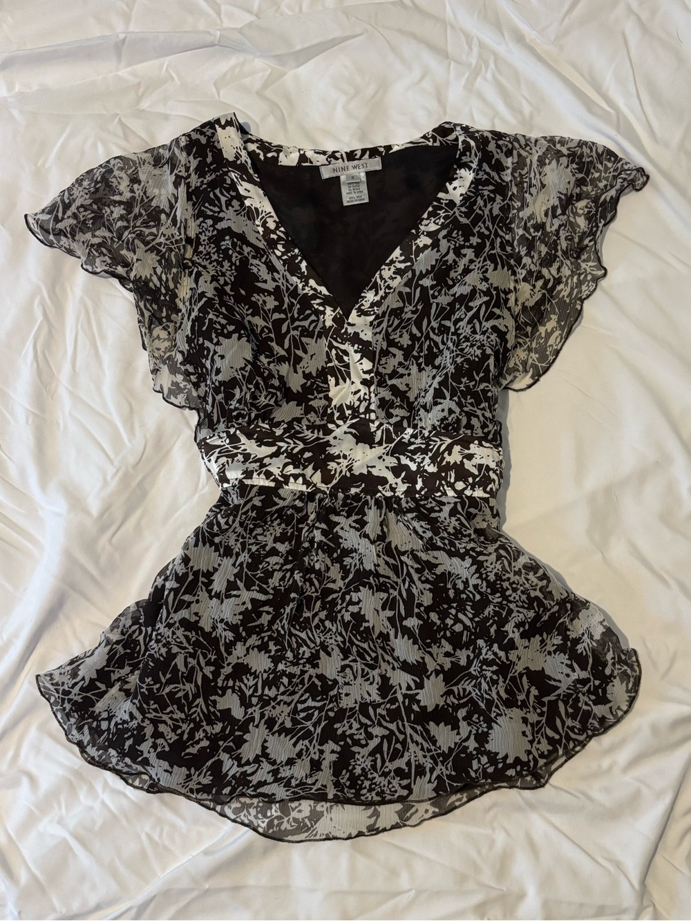 Nine West Black/Brown and White Floral V-Neck Peplum Blouse